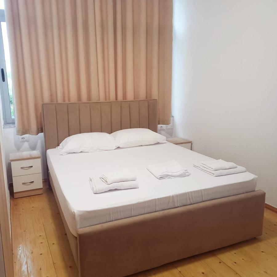 Hotel Eno Përmet Exteriör bild