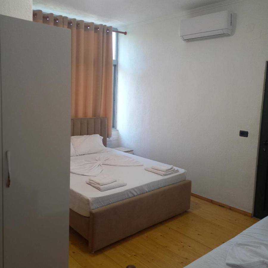 Hotel Eno Përmet Exteriör bild