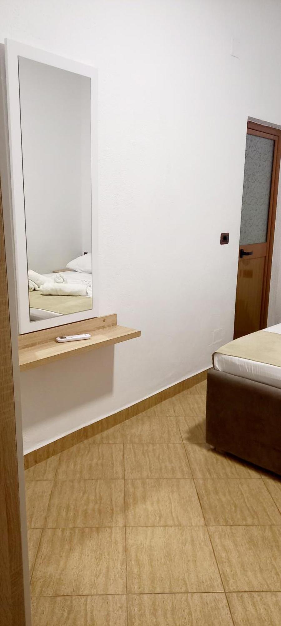 Hotel Eno Përmet Exteriör bild