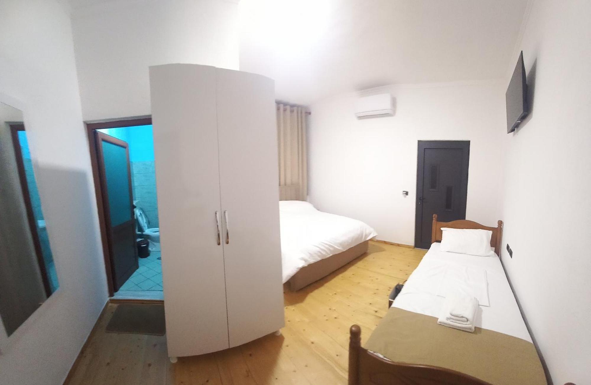 Hotel Eno Përmet Exteriör bild
