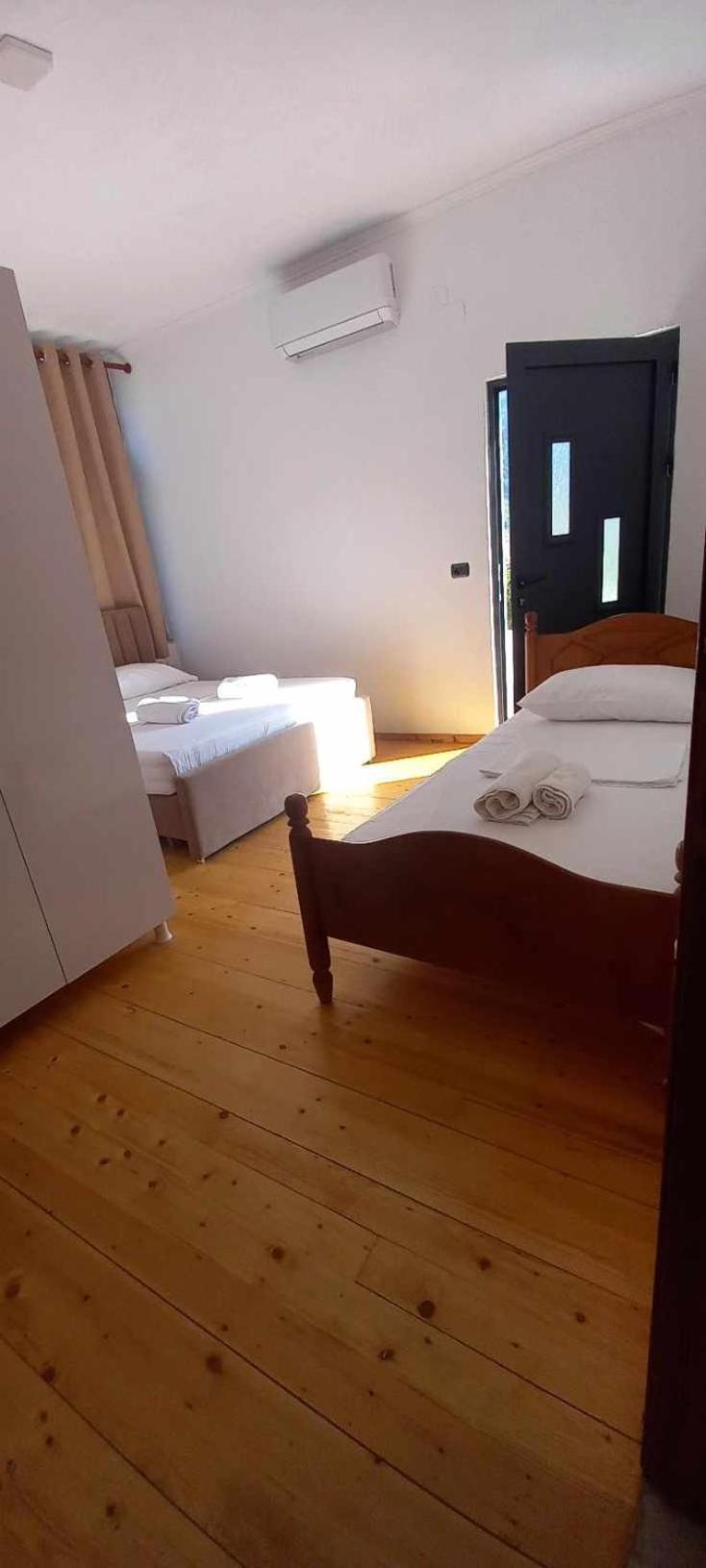 Hotel Eno Përmet Exteriör bild