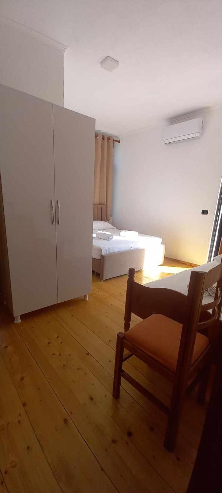 Hotel Eno Përmet Exteriör bild