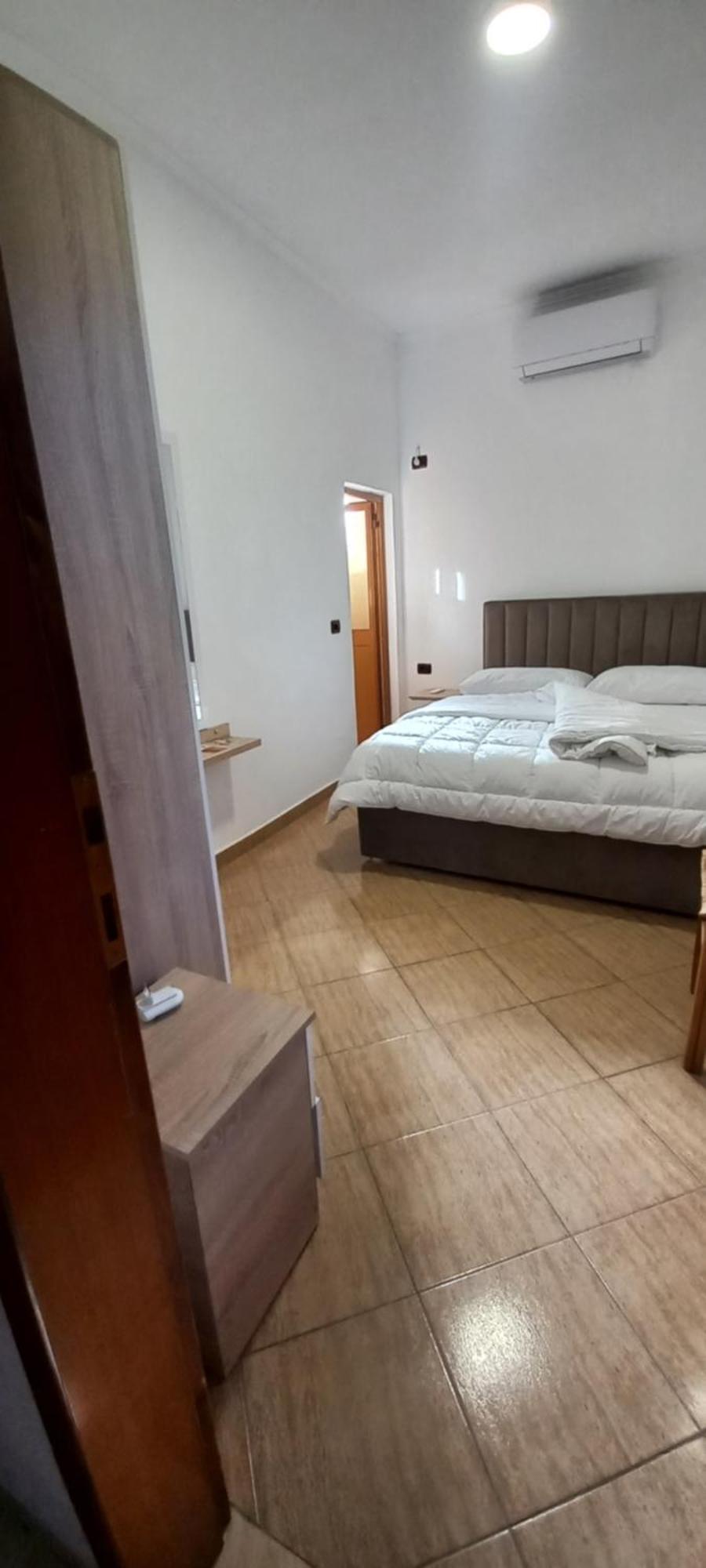 Hotel Eno Përmet Rum bild